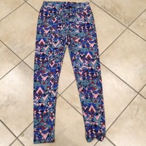 SOLD! Lularoe leggings